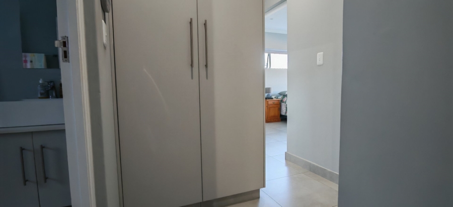 3 Bedroom Property for Sale in Dana Bay Western Cape